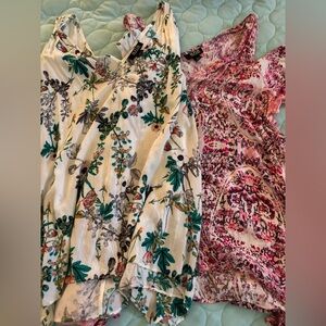 Bundle of 2 cold shoulder tops.